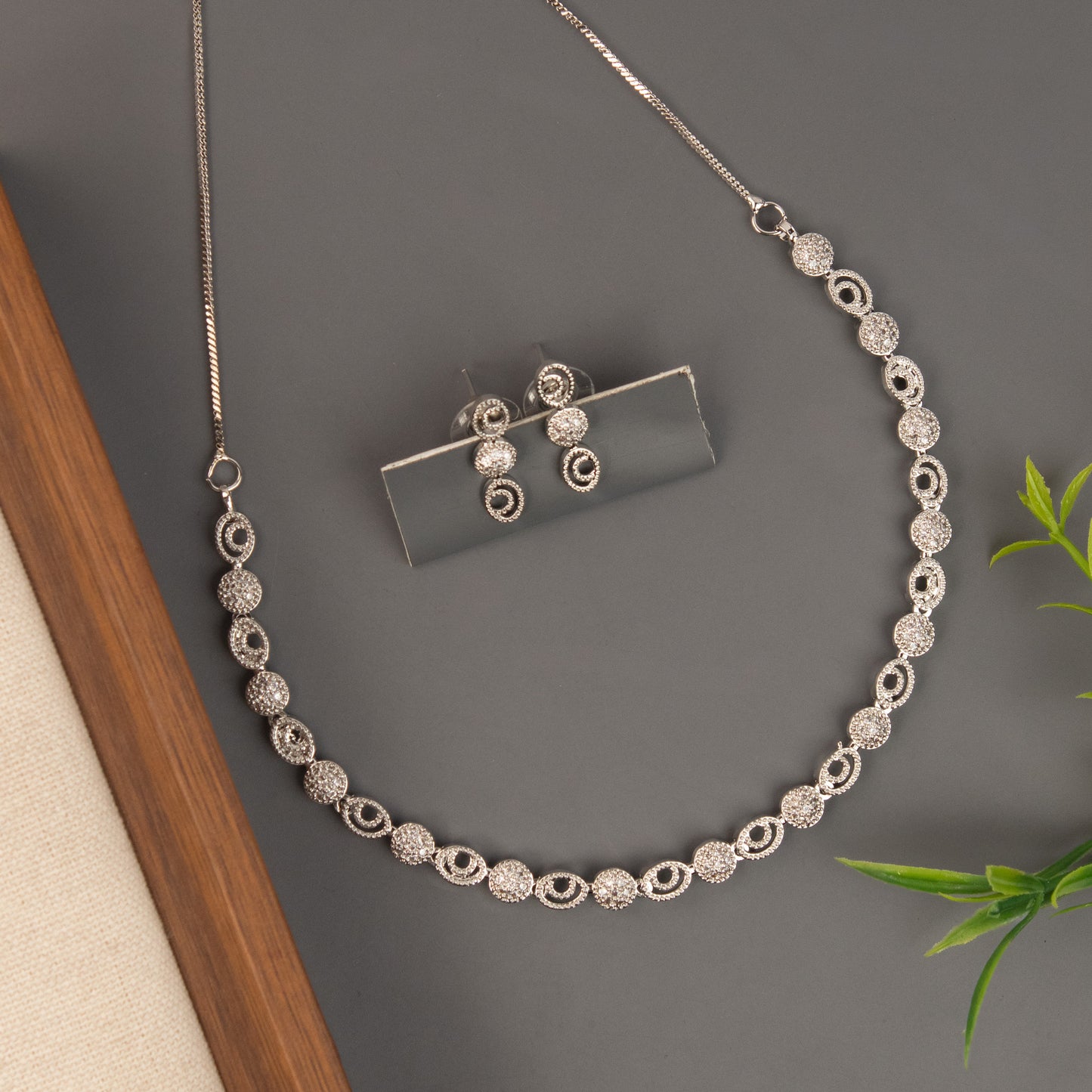 Necklace 729