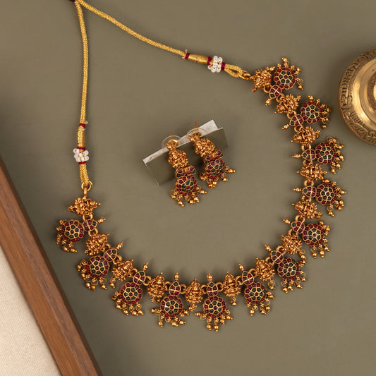 Necklace 768