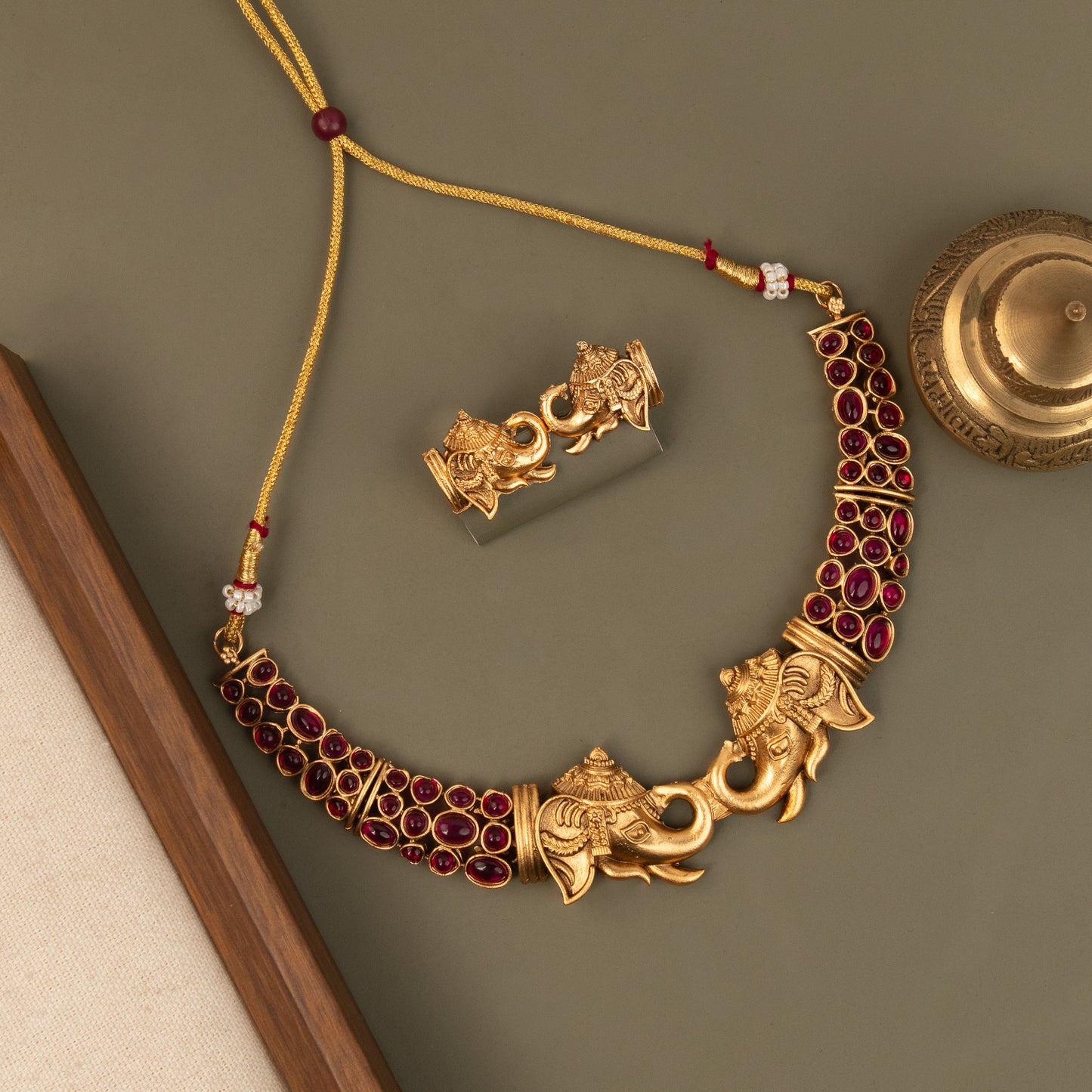 Necklace 813