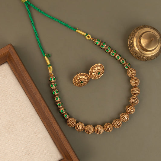 Necklace 825