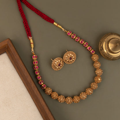 Necklace 825