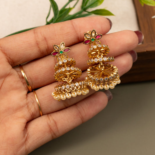 Antique Earrings E923