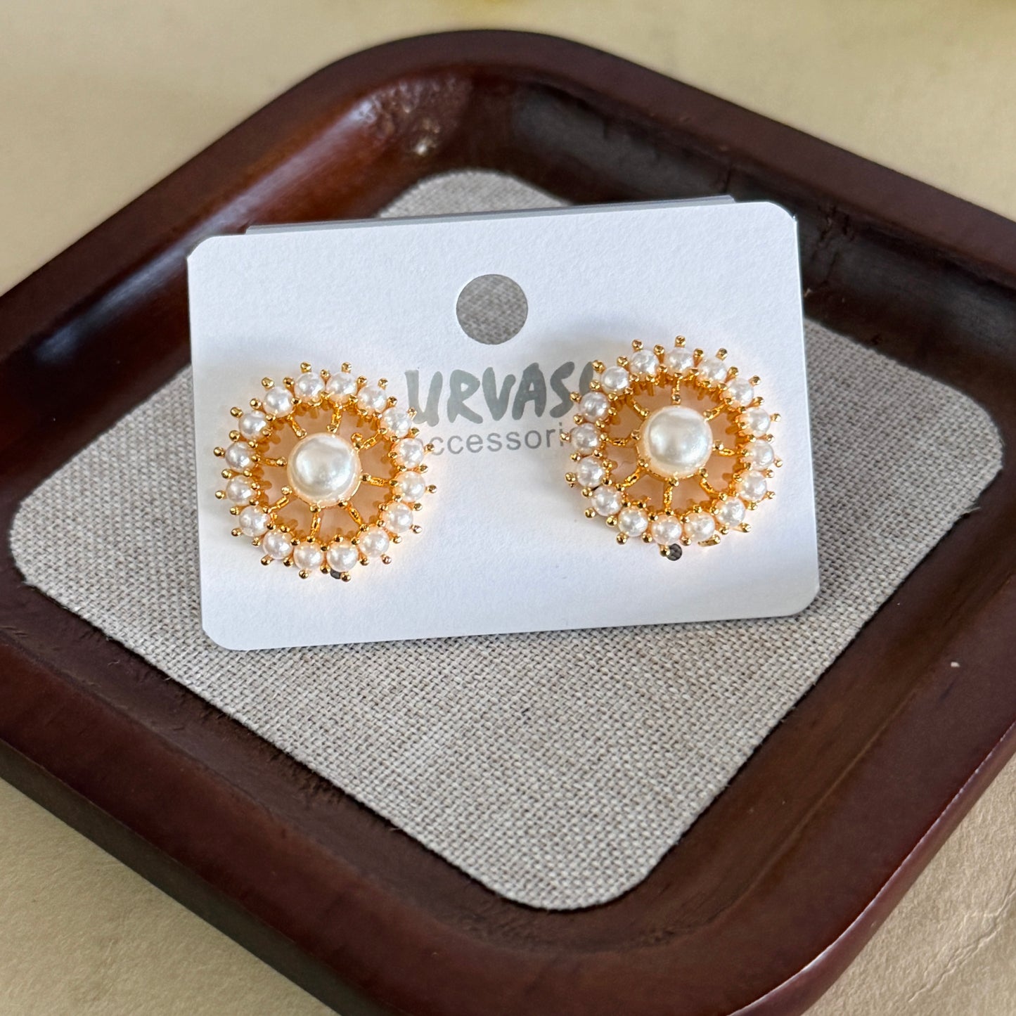 Navaratna Stud Earrings E300