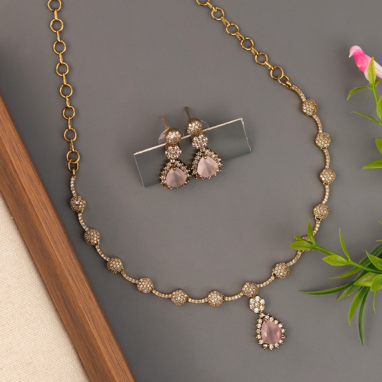 Necklace 997