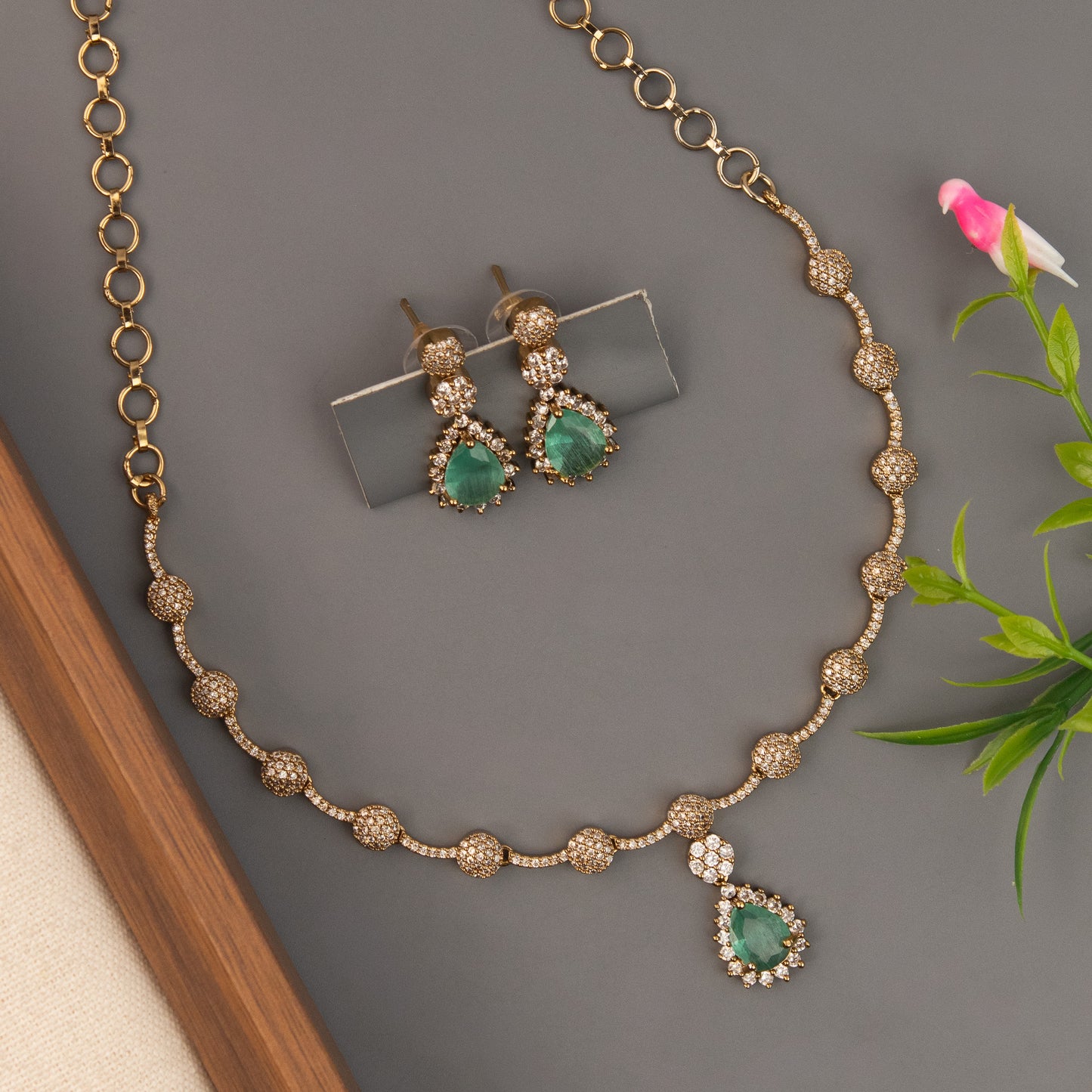 Necklace 997