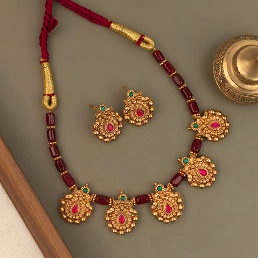 Necklace N946
