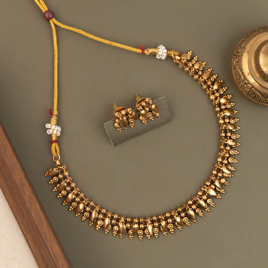 Necklace 991