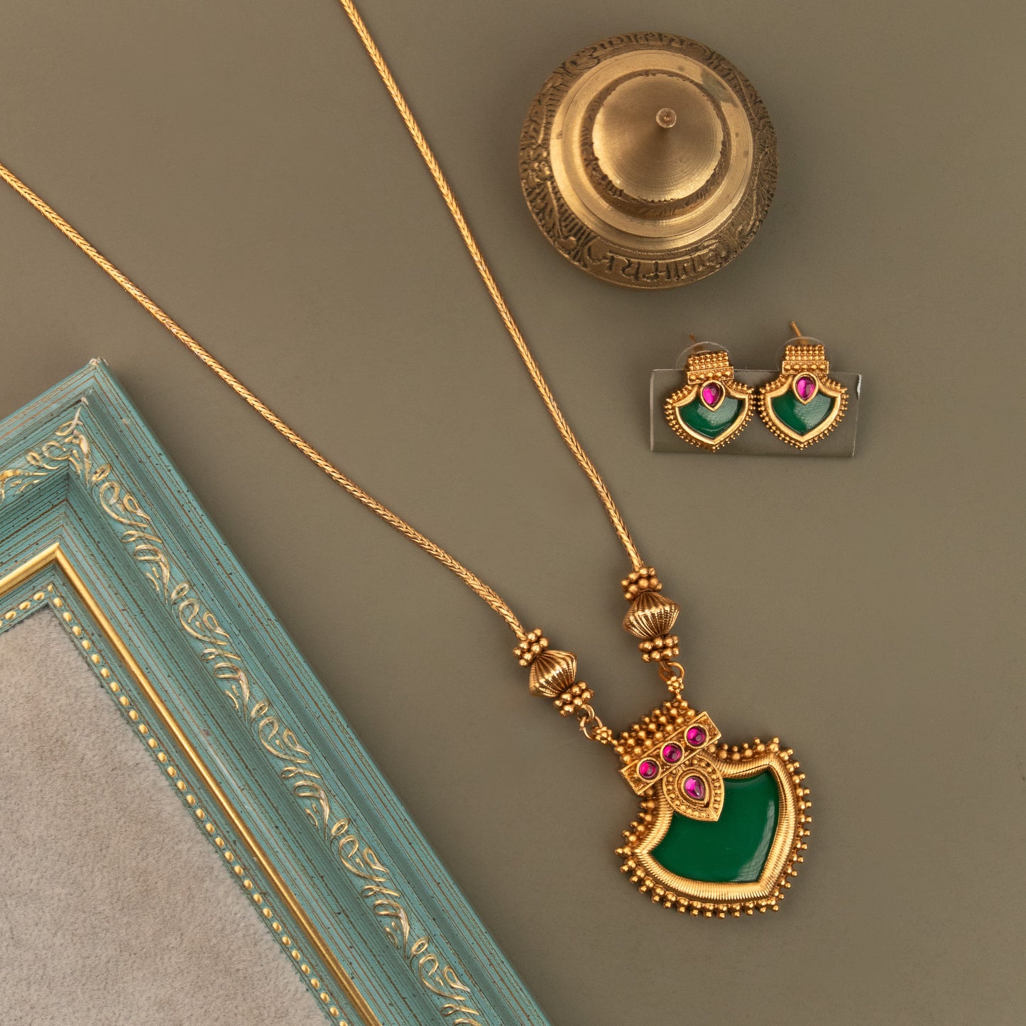 Necklace 833