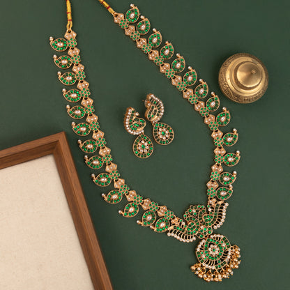 Necklace 400