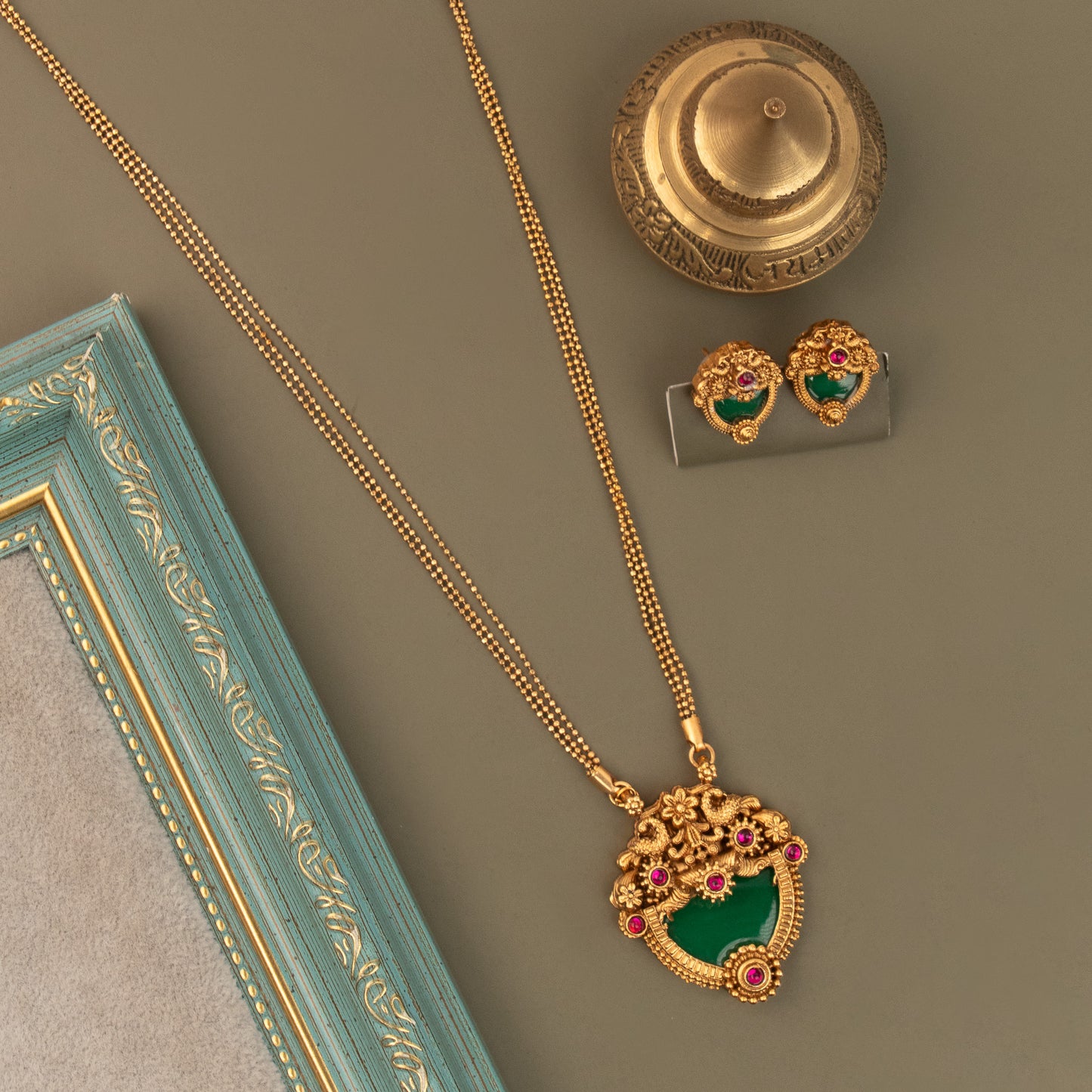 Necklace 834