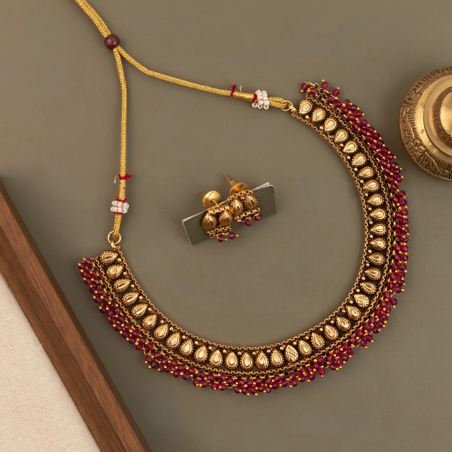 Necklace 087