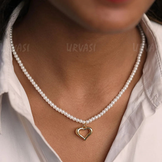 Pearl Beaded Heart Pendant Simple Chain SC339