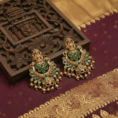 Antique Earrings E460