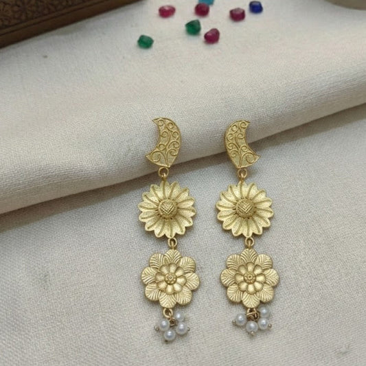 Fancy Earrings 449
