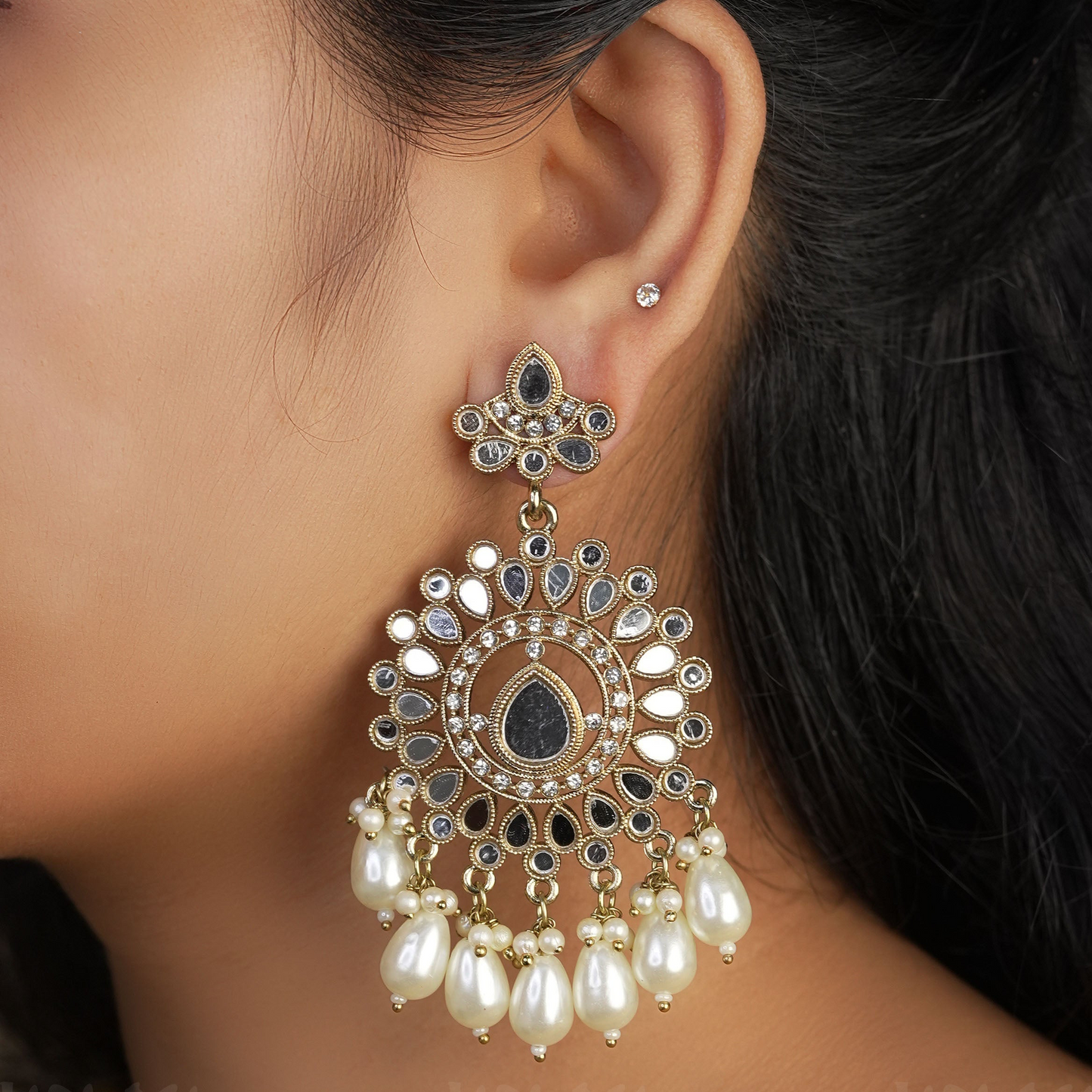 Kundan Chandbali Oxidised Gold Pearl Hanging Earrings E916