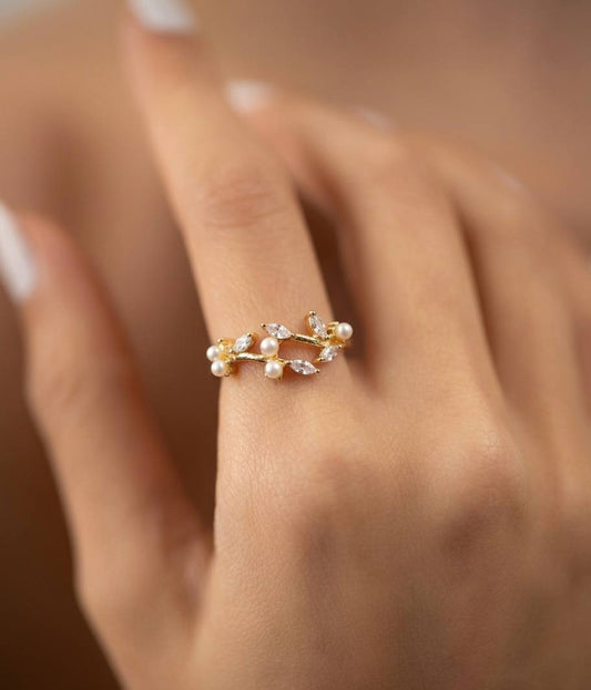 Finger Ring FR77 [Gold Toned]