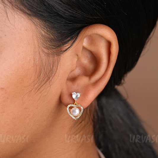 Rhodium Polish Heart-Shaped AD Earrings E1179