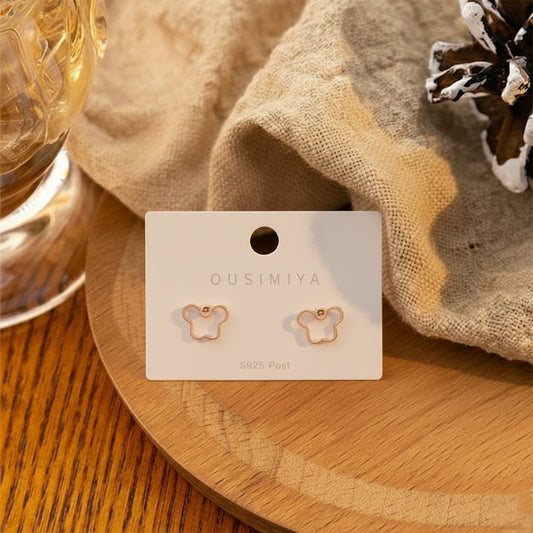Stud Earrings E751