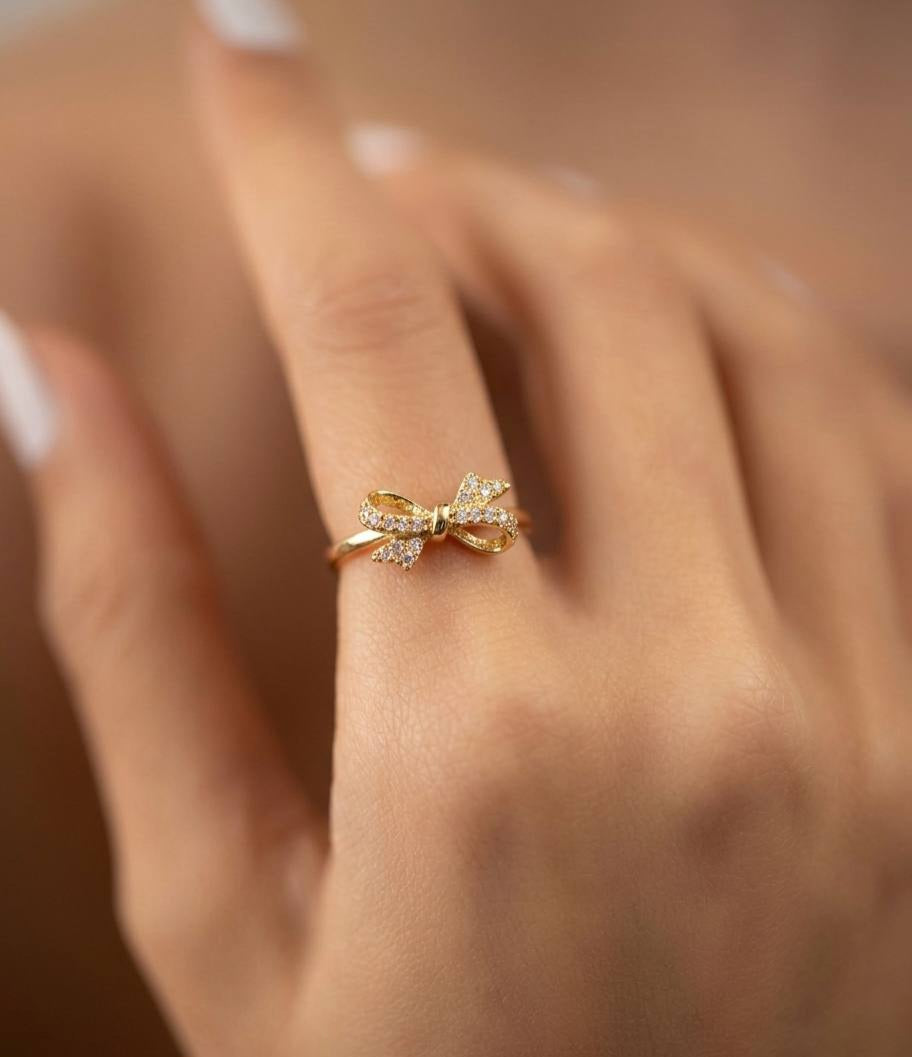Finger Ring FR76 [Gold Toned]
