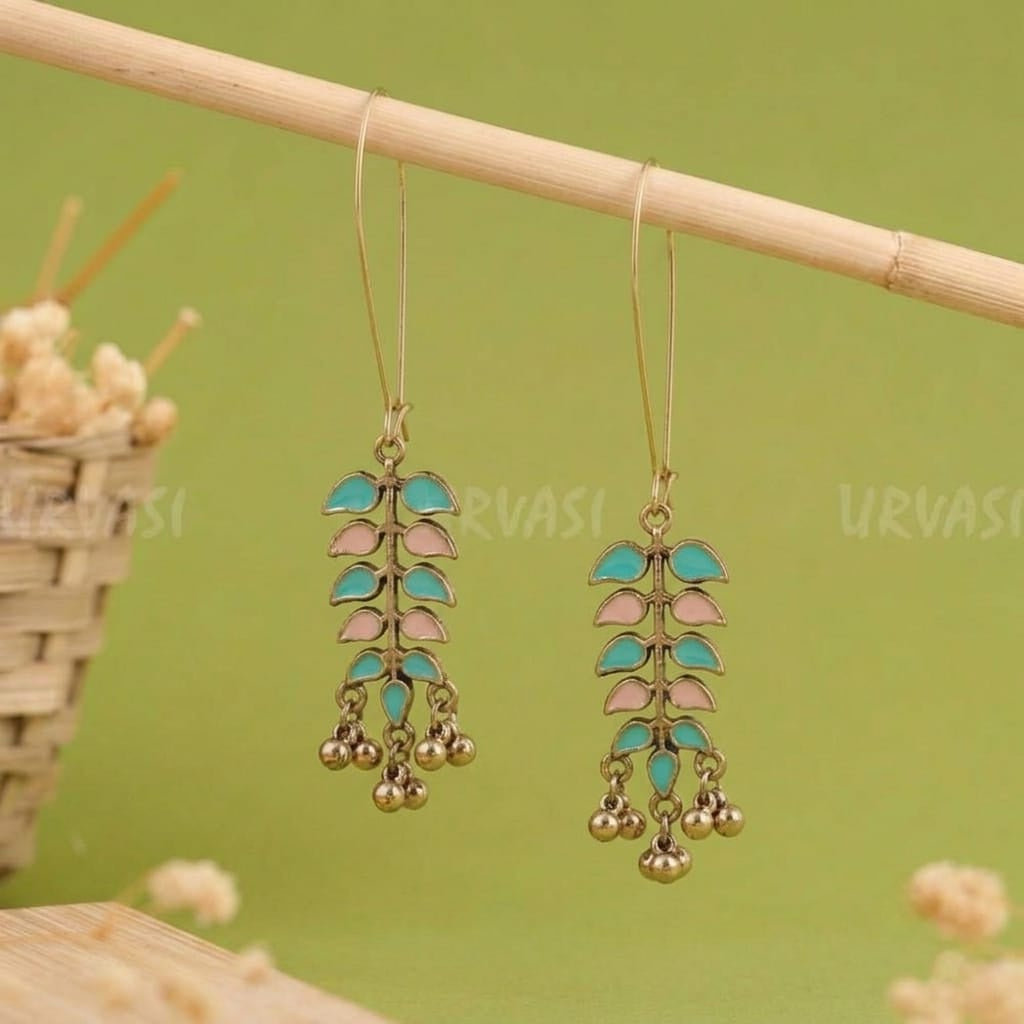 Long Hook Closure Hanging Earrings E1304