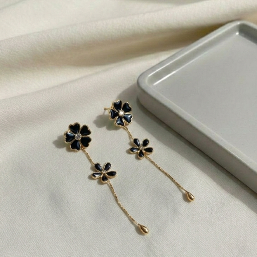 Antique Earrings E853